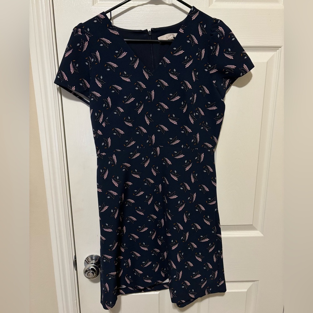 LOFT Navy cap sleeve floral V-Neck dress with pockets